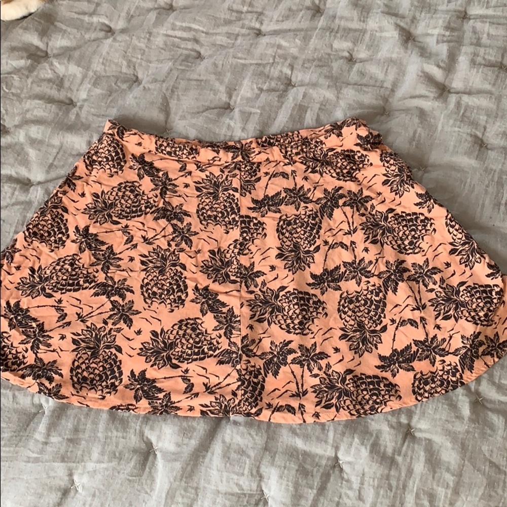 Aeropostale Skirt. Button up Skirt